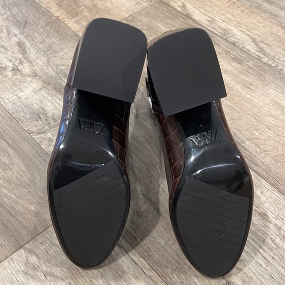 ZARA Mid-Height Ankle Boots - Picture 8 of 13